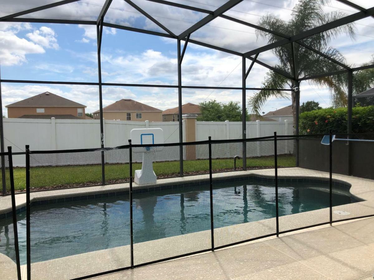 Disney's Great Escape's Villa! 15 Minutes From